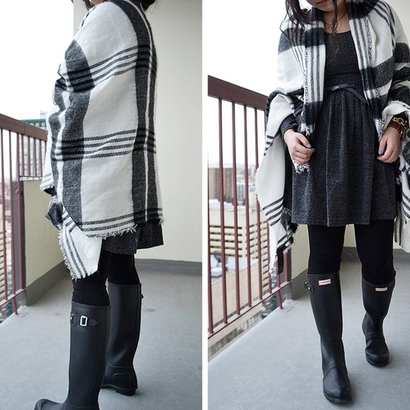 Zara Black and White Blanket Scarf - Picture 5 of 5